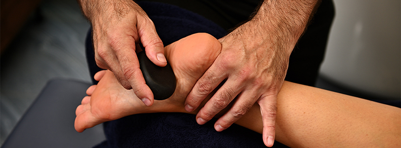ayurvedic-foot-massage